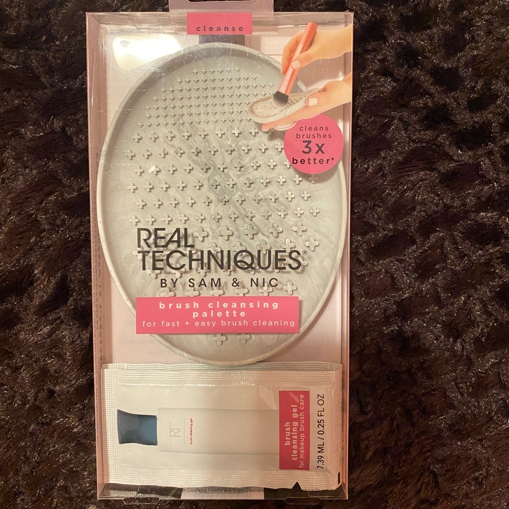 REAL TECHNIQUES BRUSH CLEANING SET